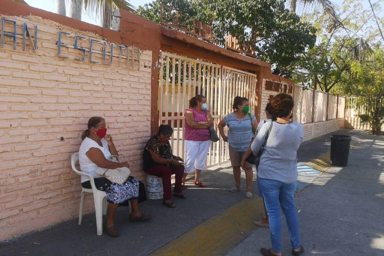 Reinicia este miércoles vacunación contra el Covid-19 en Mazatlán