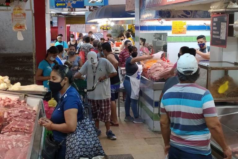 Baja consumo en mercados municipales de Mazatlán; directivos lo atribuyen a gastos por la pandemia