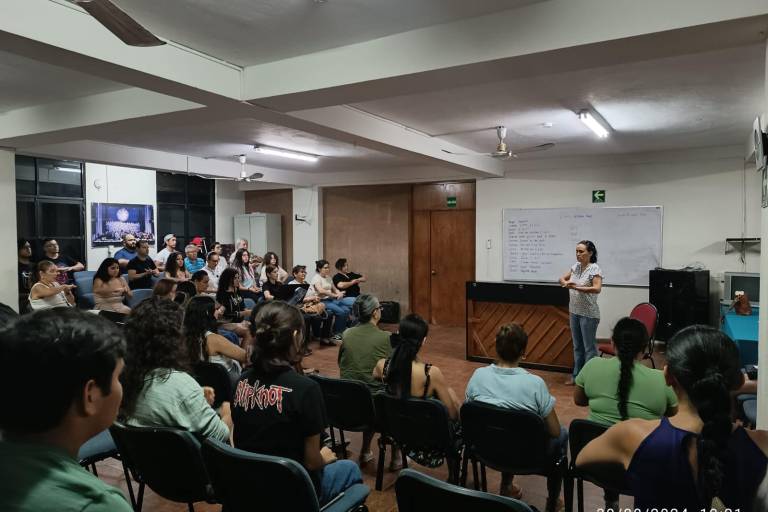 Concluye curso para aficionados al canto con la maestra Mary Murillo