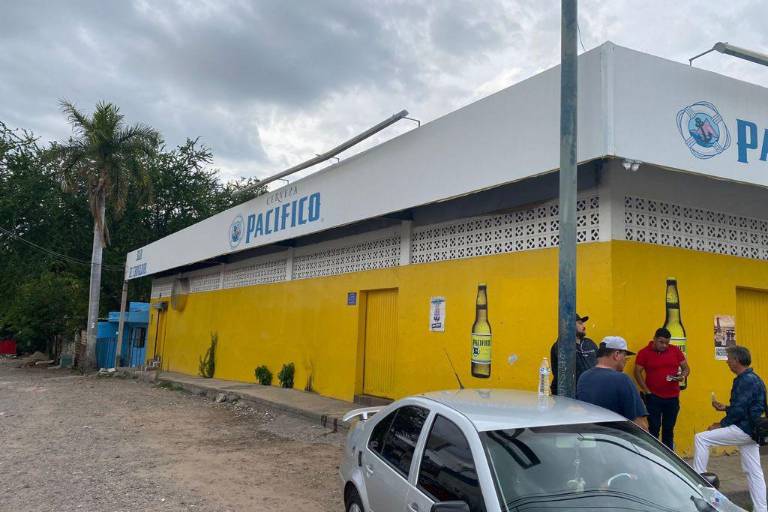 En Culiacán suspenden tres cantinas y un restaurante por incumplir los protocolos contra el Covid-19