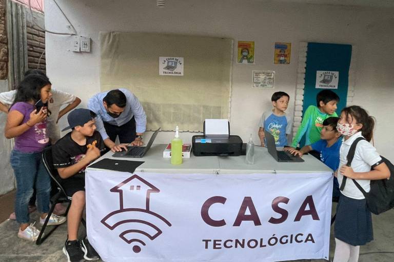 Diputado Jesús Ibarra inaugura Casa Tecnológica para que niños, niñas y jóvenes hagan la tarea