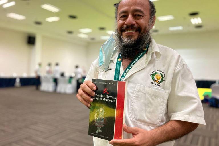 Jesús Antonio Reyes del Ángel da continuidad a su obra literaria