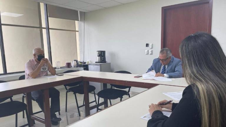 Del 11 al 14 de julio se revisarán los documentos de los postulantes.