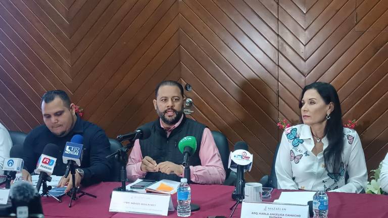 Conferencia de prensa del Gobierno de Mazatlán sobre el resultado del operativo de seguridad decembrino.