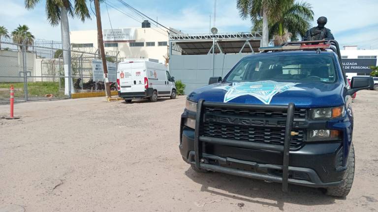 Despliega la SSPE revisión en la cárcel de Aguaruto, en Culiacán