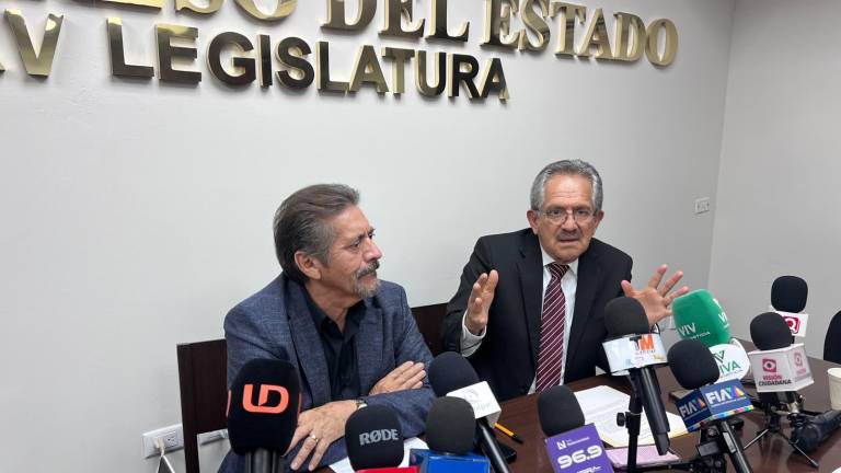 Diputados anuncian que el viernes es el encuentro con la CFE.