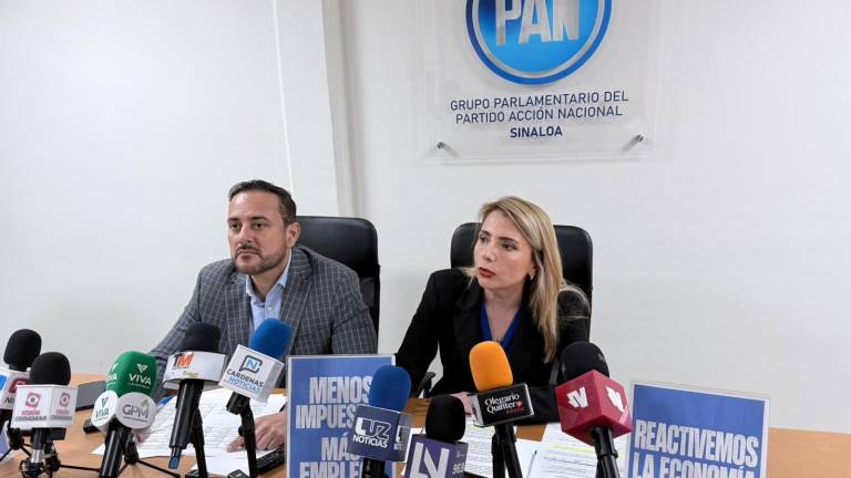 Legisladores del PAN presentan propuesta para reducir en Sinaloa el 50 por ciento del Impuesto Sobre Nómina.