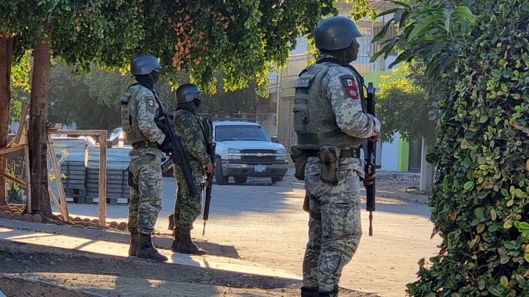 Arriban elementos de la Sedena y Guardia Nacional a asegurar domicilio de Culiacán