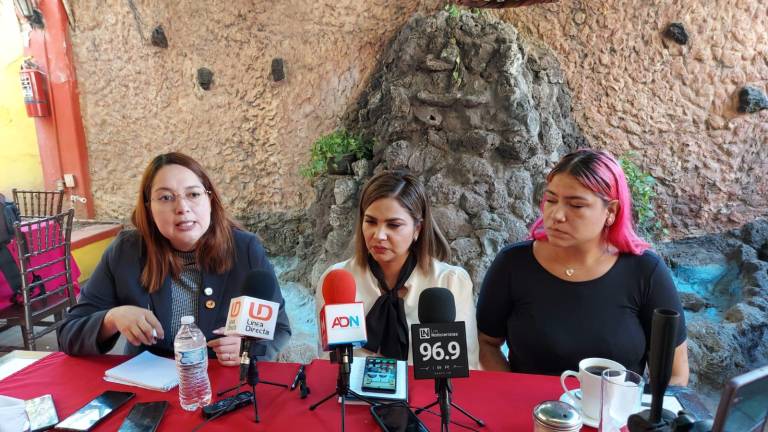 Guadalupe Valle expone que las denuncias en la Fiscalía no han prosperado por la influencia de su ex pareja, Jorge Pasos.