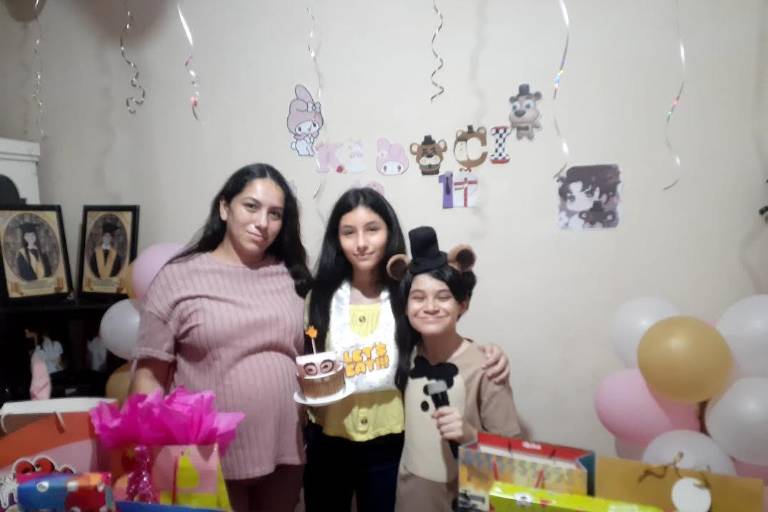 Celebran Kiara Ivanna y Carlos Iván su doceavo cumpleaños