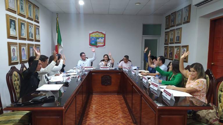 Se presentó la solicitud para establecer la prohibición que impida que los vehículos porten polarizados en sus cristales que obstaculicen la visibilidad.