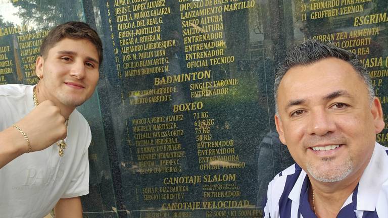 Marco Verde y Radamés Hernández tomaron con beneplácito la distinción.