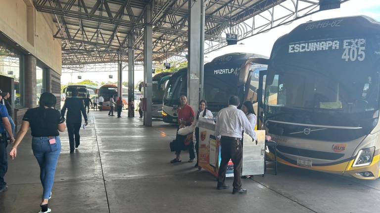 La línea de autotransporte Enlaces Terrestres Nacionales (ETN) informó un incremento en la demanda de viajes hacia Mazatlán durante el Carnaval Internacional 2026.