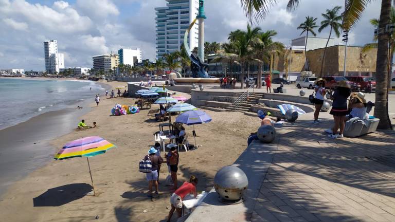 En Mazatlán hay 65 casos activos de Covid, pero 150 sospechosos