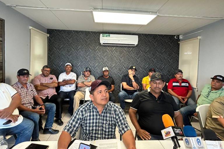 Pesca furtiva se mantiene controlada en Altata, Navolato, aseguran pescadores