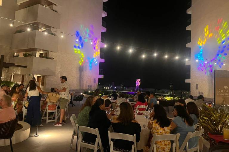 Recibe Mazatlán a promotores turísticos con la agencia PriceTravel