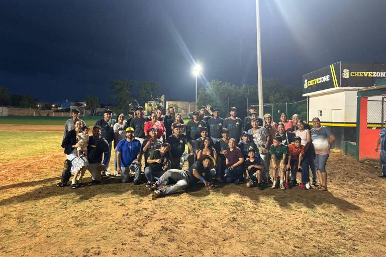 El Cid conquista el campeonato de playoffs de Liga de Meseros al Bat