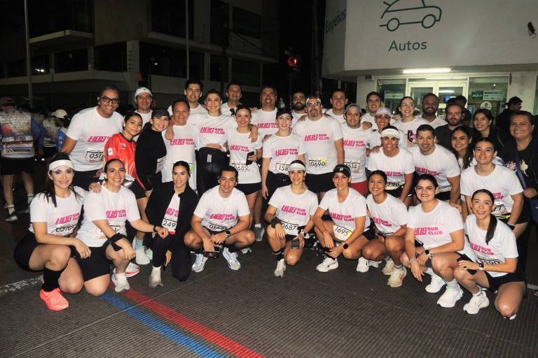 Corren en la gran fiesta del Maratón Internacional de Culiacán 2026