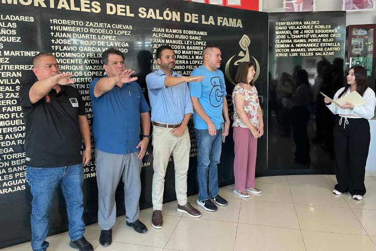 Toman protesta a nueva mesa directiva del Salón de la Fama en Culiacán