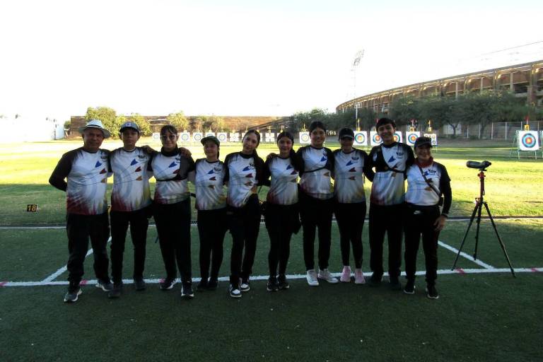 ¡Con puntería certera al éxito! La Escuelita de Tiro de Arco Águilas UAS brilla en la Copa Sonora Outdoor 2025, logrando tres preseas de oro y una de plata