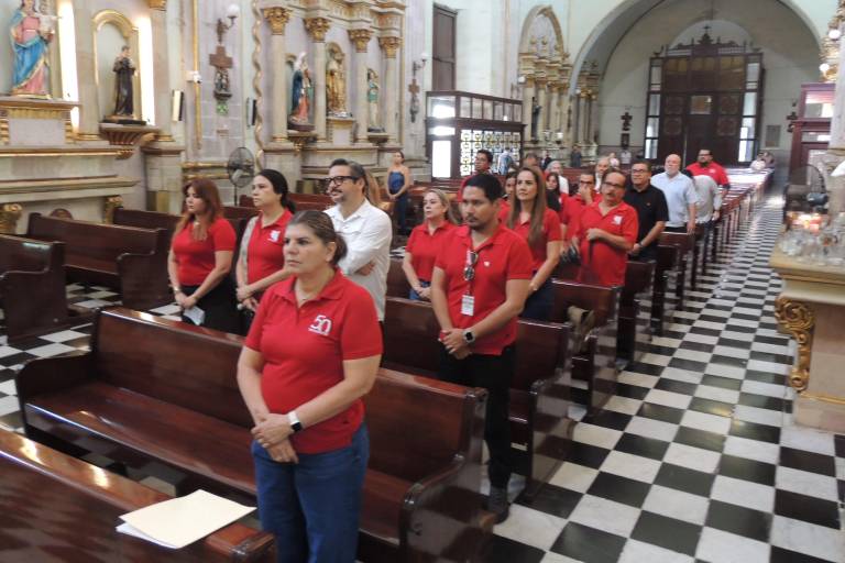 Agradece Noroeste a Dios por su 53 Aniversario