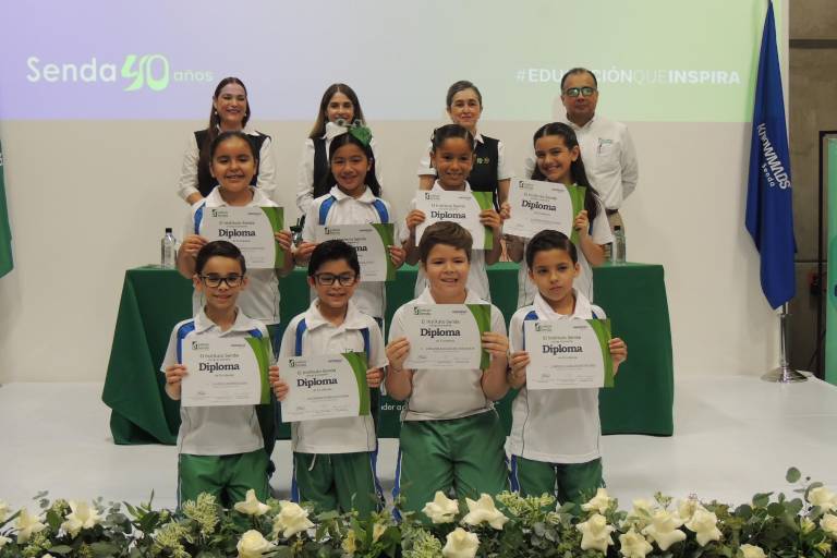 Entrega el Instituto Senda excelencias académicas