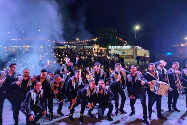 El Teatro del Pueblo se convierte en una gran pista de baile