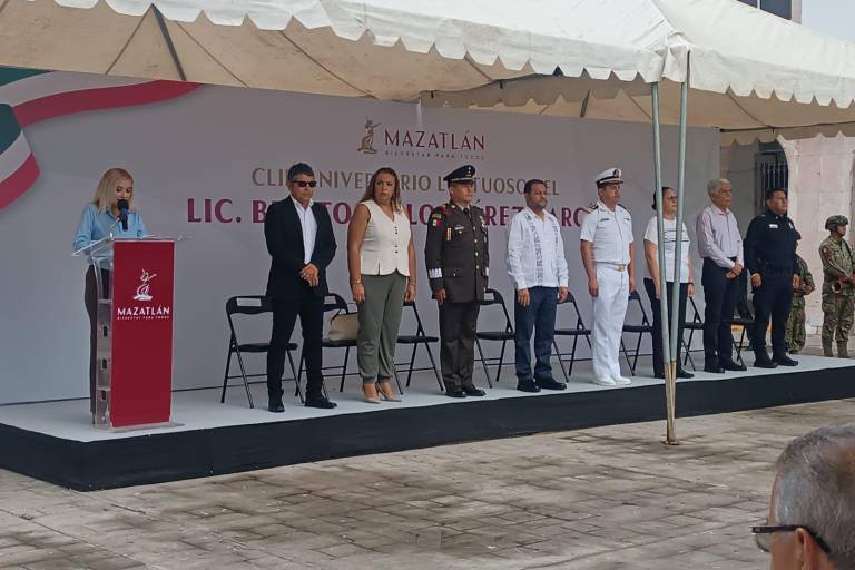 En su 153 aniversario luctuoso, recuerdan el legado de Benito Juárez en Mazatlán