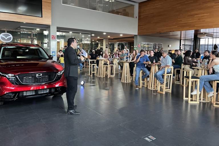 Conocen clientes de Mazda la nueva SUV CX-5 2026