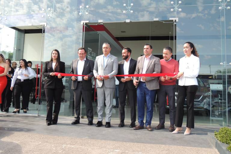 Celebra Grupo Del Rincón 56 años, reinaugurando sus tres agencias en Culiacán