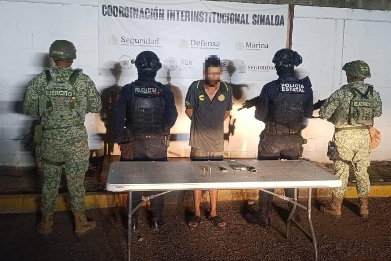 Detienen a un hombre armado por violencia de género en Las Coloradas, en Culiacán
