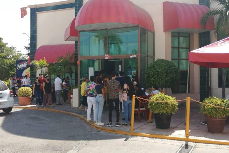 Familias prefieren el desayuno para festejar el Día del Padre en Culiacán