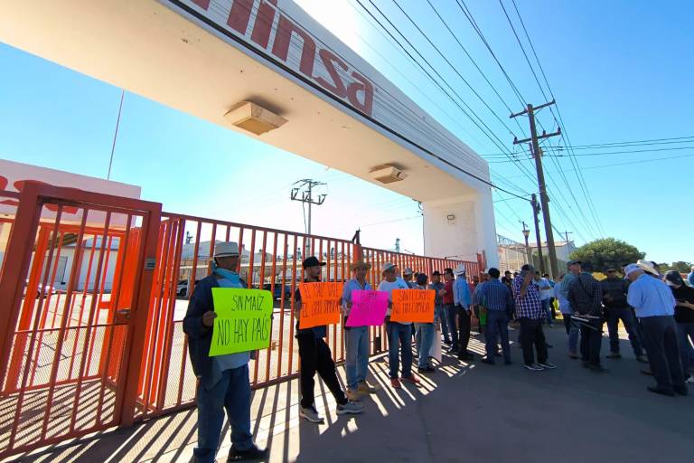 Productores agrícolas toman planta de Minsa en Ahome; exigen respuesta del Gobierno ante crisis del maíz