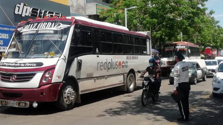 Sube 50 centavos tarifa de transporte público de Sinaloa