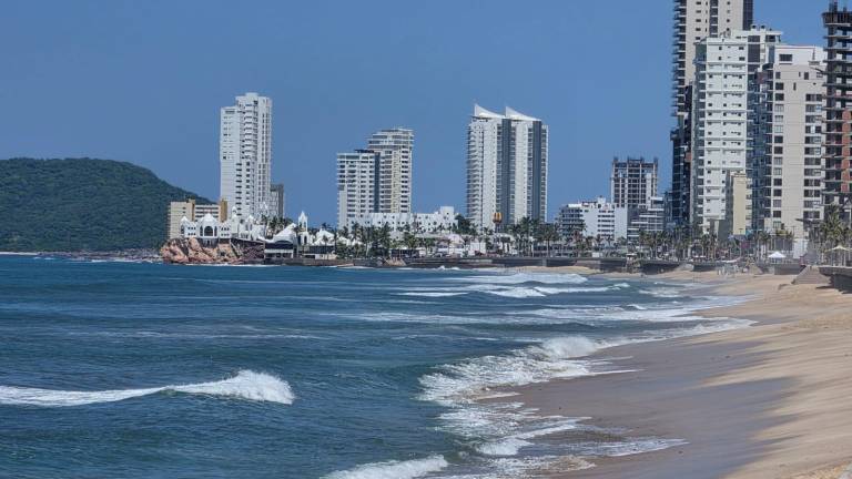 Para el fin de semana se espera que en las playas de Mazatlán registre mar de fondo.