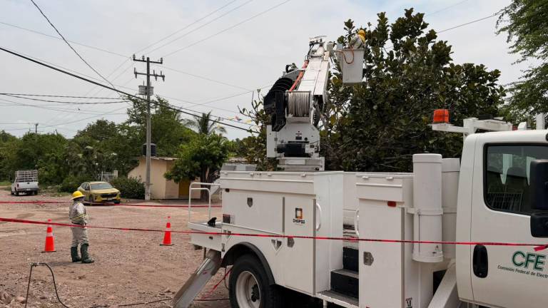 La Comisión Federal de Electricidad se alista para atender cualquier contingencia por los efectos del huracán Polo