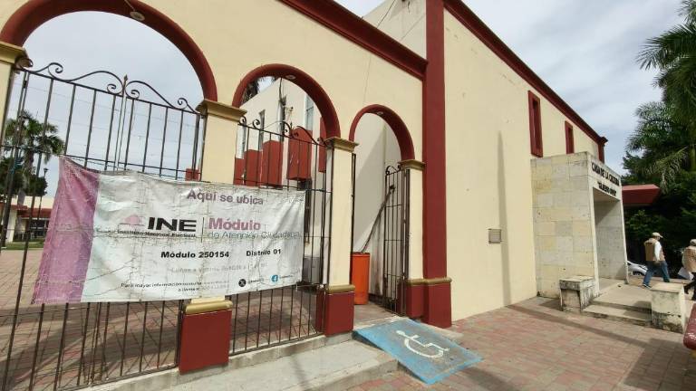 El INE anunció la instalación de un módulo para tramitar la credencial de elector.