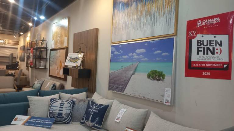 Varios establecimientos de la Gran Plaza Mazatlán se alistan para las promociones del Buen Fin.