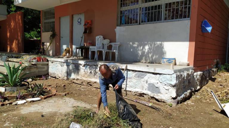 No hay dinero para arreglar escuelas en Sinaloa para el regreso a clases: Gobernador