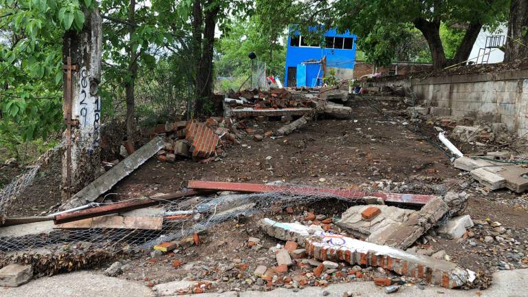 Basura arrastrada por las lluvias.