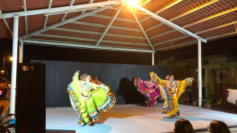 ‘Cultura en tu Comunidad’ lleva el folclore mexicano a El Habal