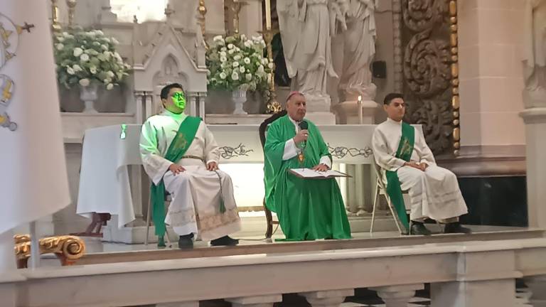 La Diócesis de Mazatlán invita a la ciudadanía a participar el lunes 16 de febrero en la tradicional procesión, buscando fomentar la paz, el respeto y la tolerancia.