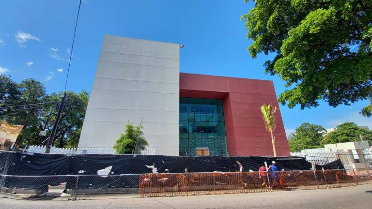 Hasta octubre inaugurarán los nuevos edificios del Pediátrico, Hospital General de Culiacán y el Centro de Salud de Culiacán