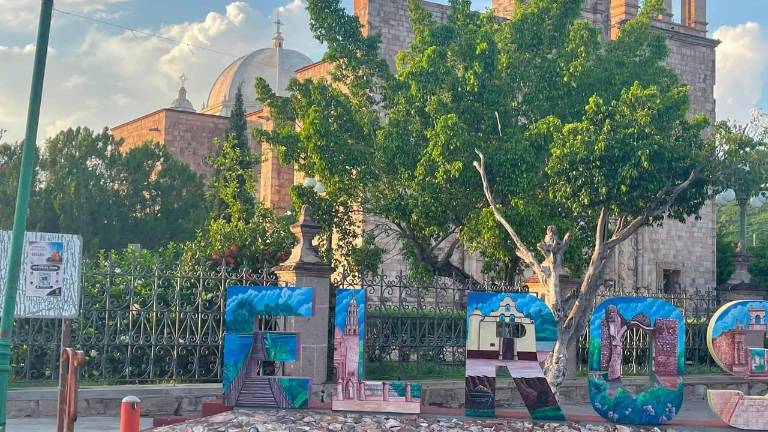 Estudiantes de secundaria investigaron, visitaron y documentaron lugares como el Santuario de Nuestra Señora del Rosario, el Panteón Español y el Museo Lola Beltrán.