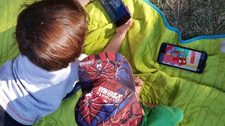 Las Naciones Unidas y Amnistía Internacional exige que protección infantil en redes sociales sea una norma global.