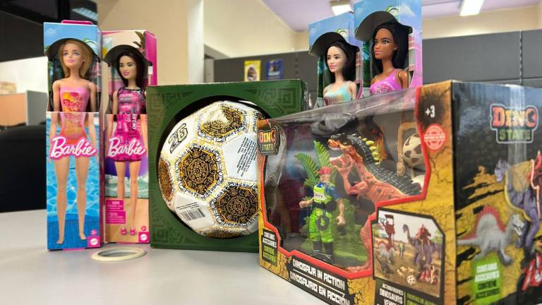 Donación de juguetes en Culiacán para la campaña “Sé un Rey Mago” convocada por Noroeste.