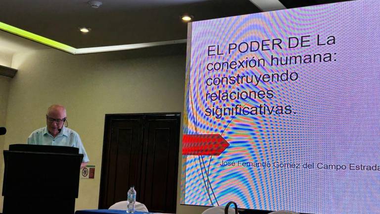 El doctor José Fernando Gómez del Campo impartió en Mazatlán la conferencia “El poder de la conexión humana: construyendo relaciones significativas”.