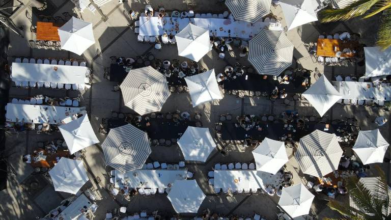 El festival contó con presencia de chefs visitantes que se sumaron a los talentos locales, maridajes y experiencias sensoriales.