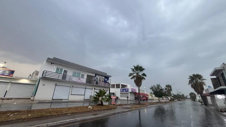 Durante la mañana de este lunes Culiacán amaneció con lluvias.