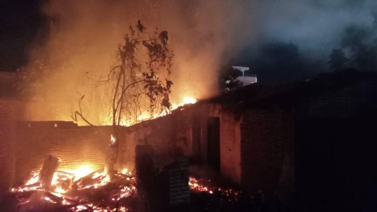 Se queman patios en viviendas del Centro de Rosario